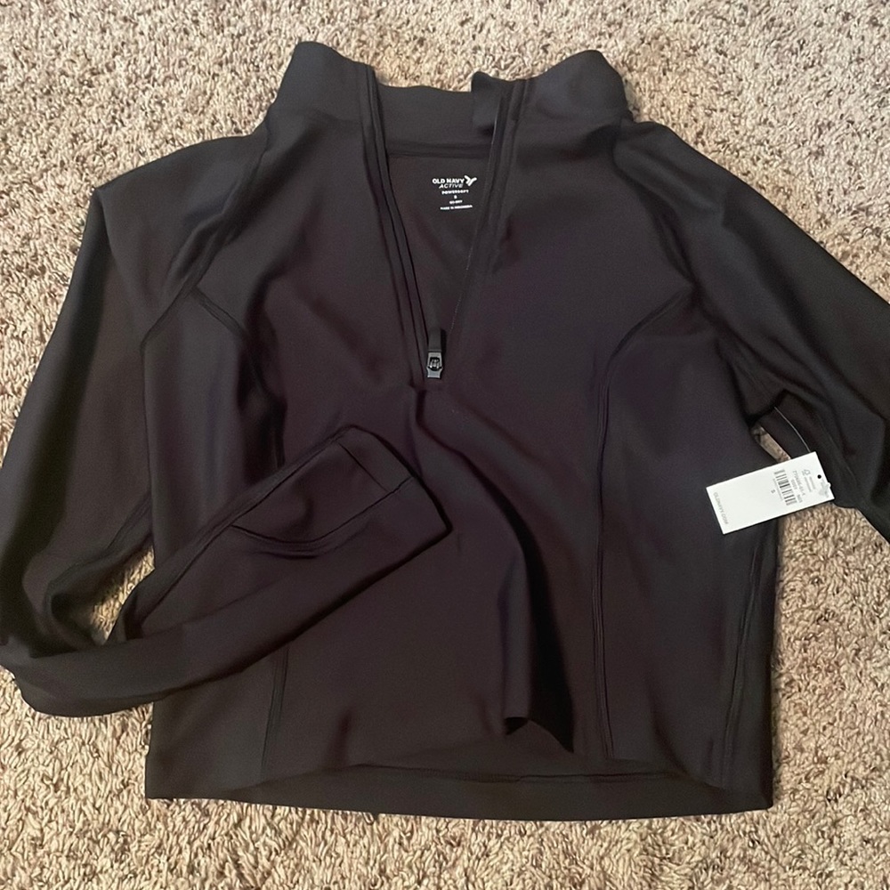 Old Navy crop quarter zip